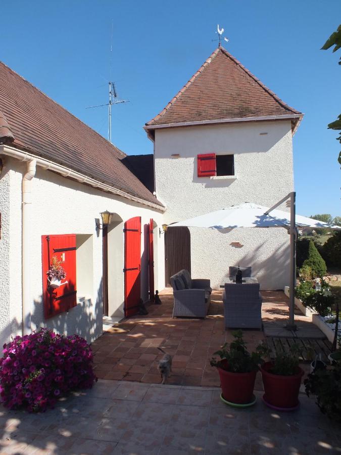 Country B&B Saint-Pierre-d'Eyraud Екстер'єр фото