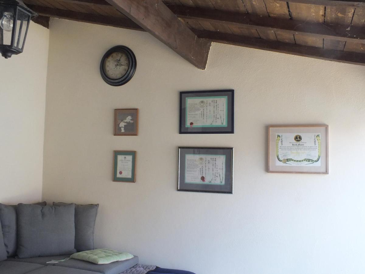 Country B&B Saint-Pierre-d'Eyraud Екстер'єр фото